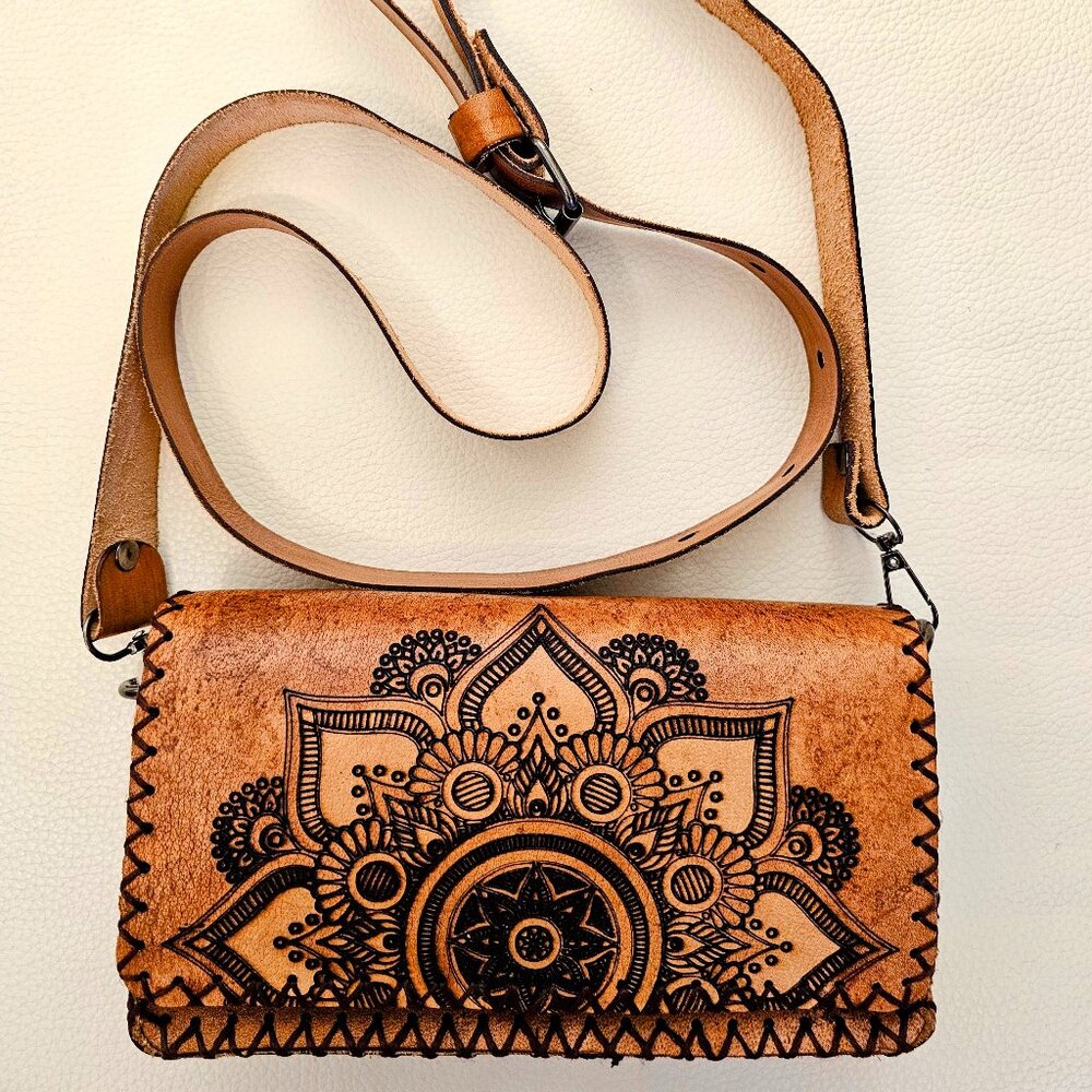 Handmade Egyptian Natural Camel Leather Cross Bag